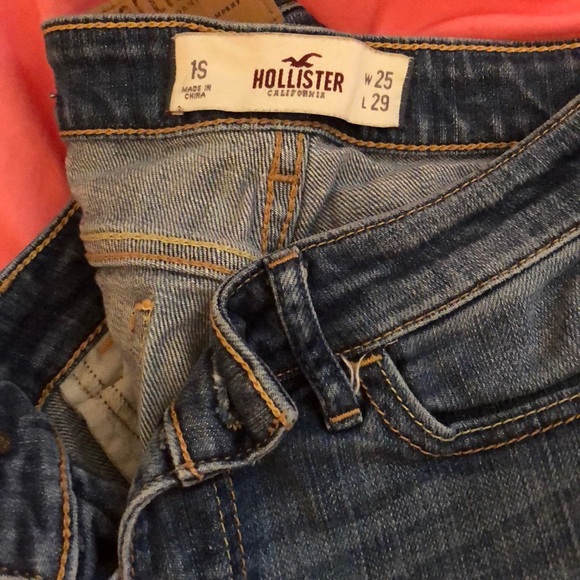 Hollister skinny jeans - Picture 2 of 4